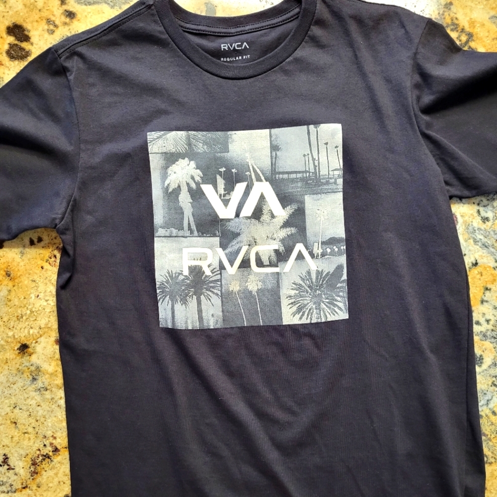 RVCA Men's Tee - Small